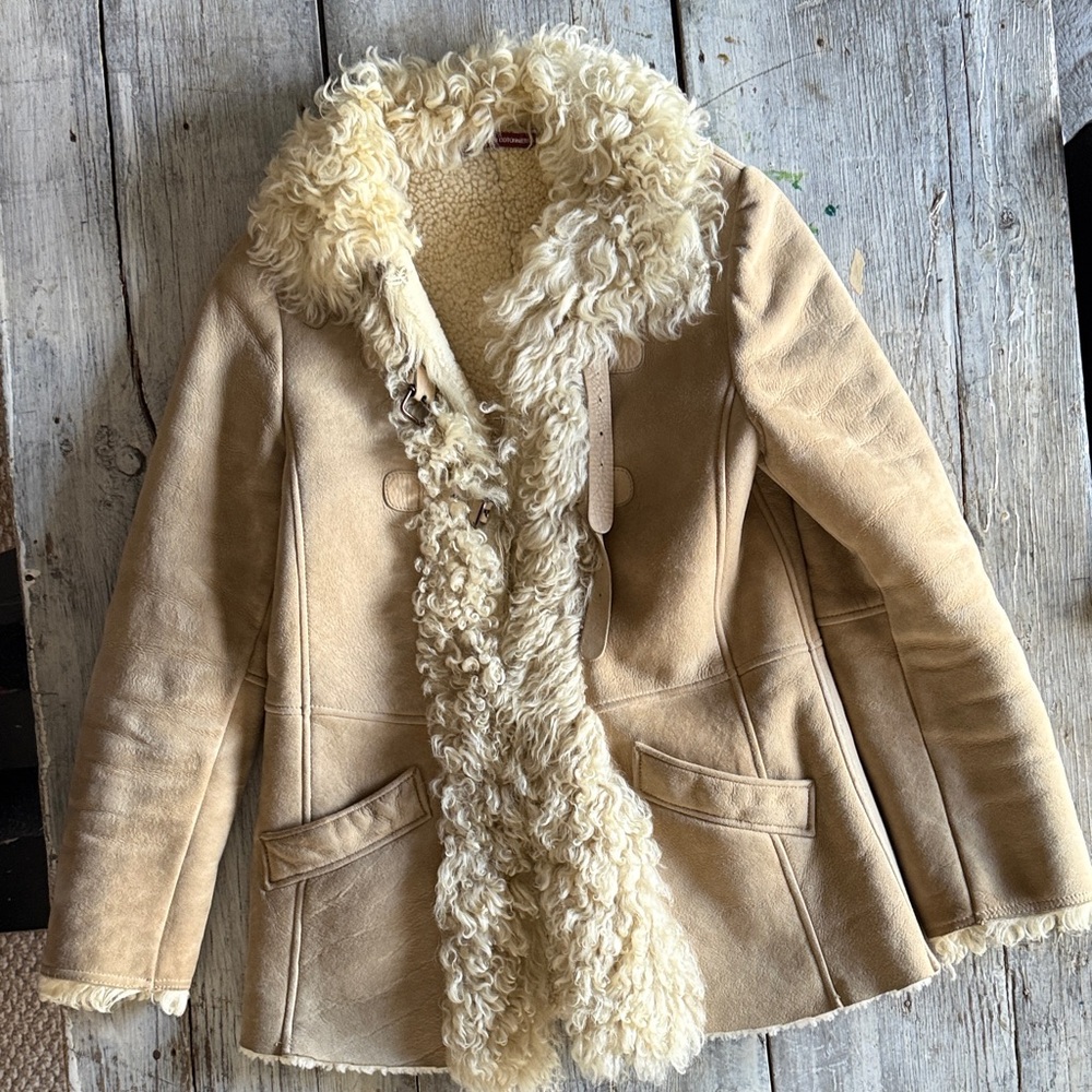 Vintage COMPTOIR DES COTONNIERS Shearling Coat with Cream Fur Trim